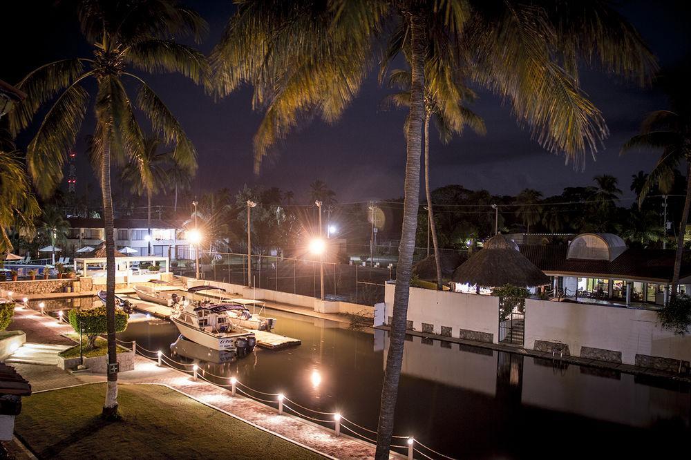 Cabo Blanco Hotel And Marina Barra de Navidad Kültér fotó